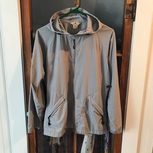 Rain and wind jacket